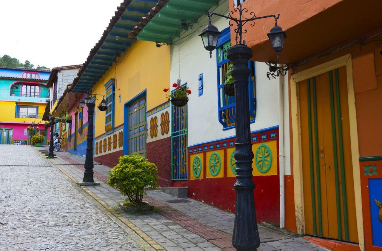 Hotel Las Vegas Guatape Exterior photo